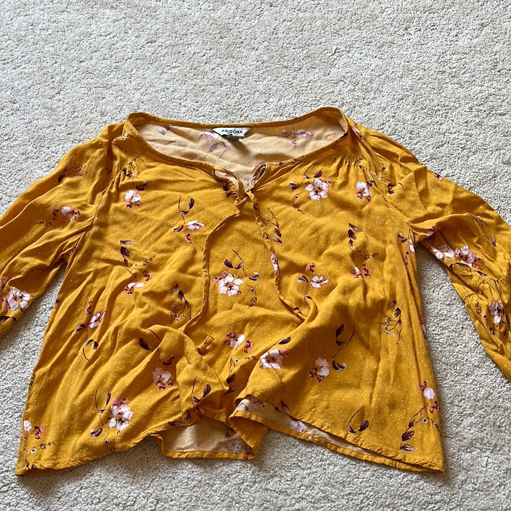 Cropped blouse
